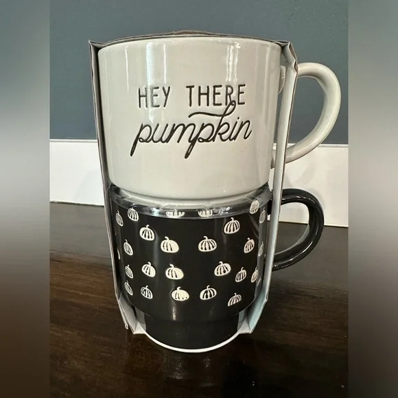 Stackable mugs - Picture 1 of 6